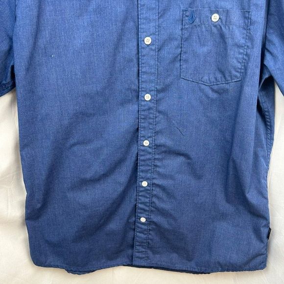 Volcom Shirt, Classic Fit, Button Down, Short Sleeves, Navy Blue, Size Large - Picture 3 of 6
